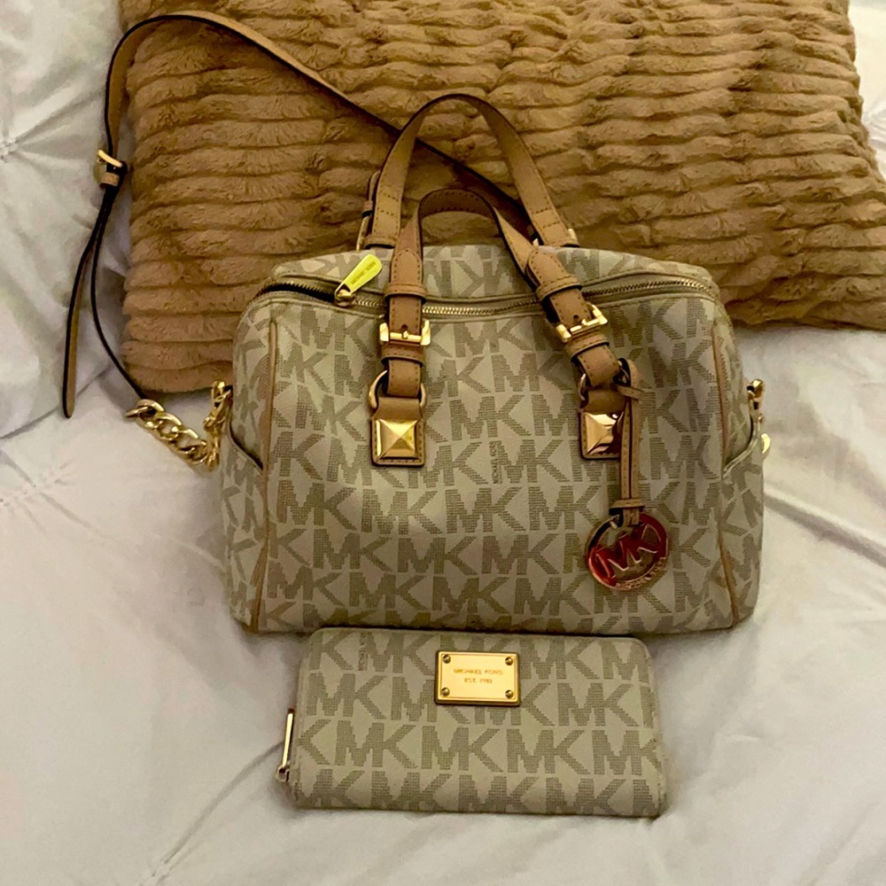 Michael Kors bag with matching wallet
